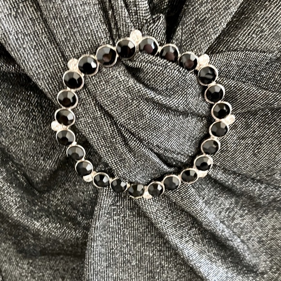 🩶Cache Metallic Top🩶 - Picture 3 of 5